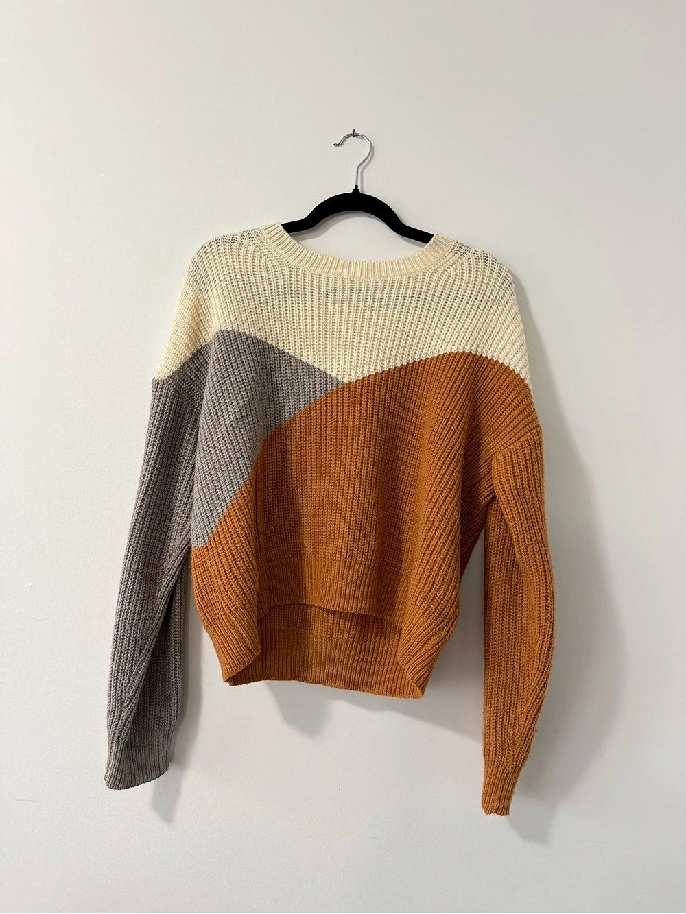 Colour Block Crewneck Sweater in Orange & Cream